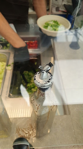 Opinii despre Salad lab مختبر السلطة în القطيف‎ - الضيافة