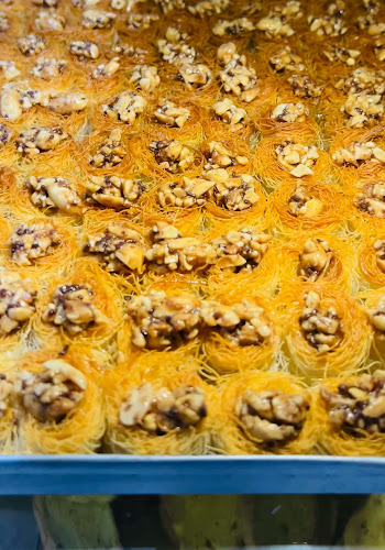 Opinii despre مخبز قبله عايض المعاوي للخبز المصري în الهفوف‎ - الضيافة