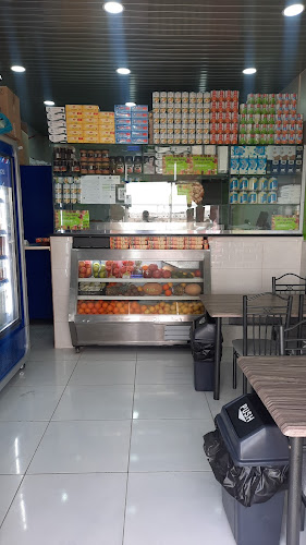 Opinii despre بوفية بيوت العز în الدمام - الضيافة