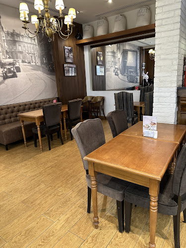 Comentarii opinii despre PAUL Bakery & Restaurant