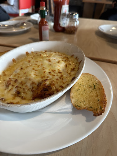 بيتزاهت - الضيافة