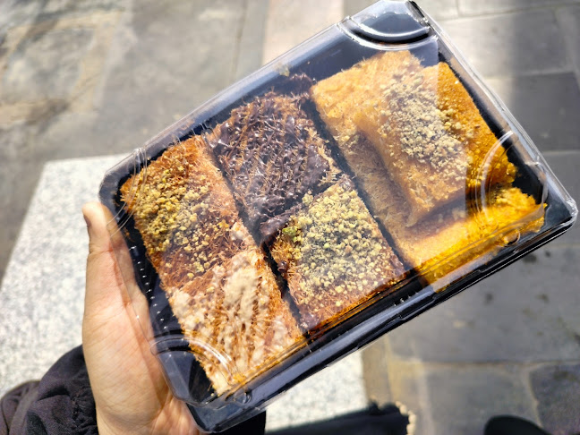 Madinah food street - الضيافة