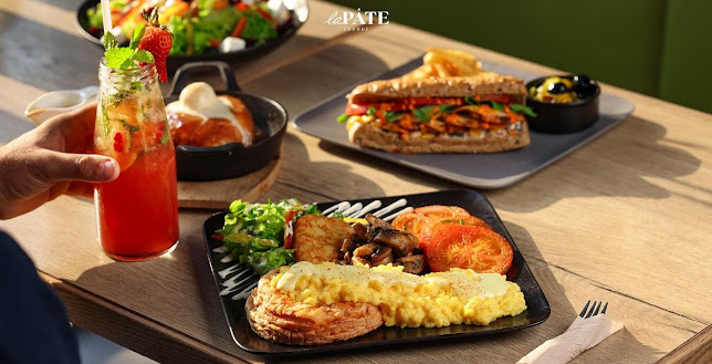 Opinii despre Lapate Lounge لابات لونج în الدمام - الضيافة