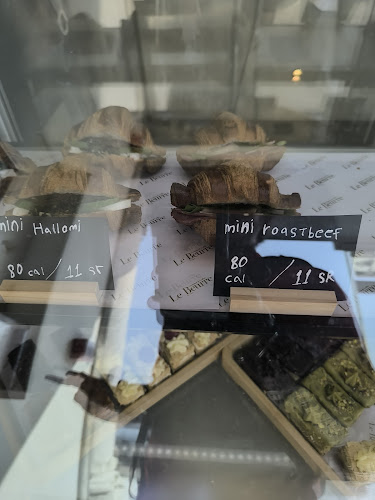 Le Beurre Bakery مخبز لوبيغ - الضيافة
