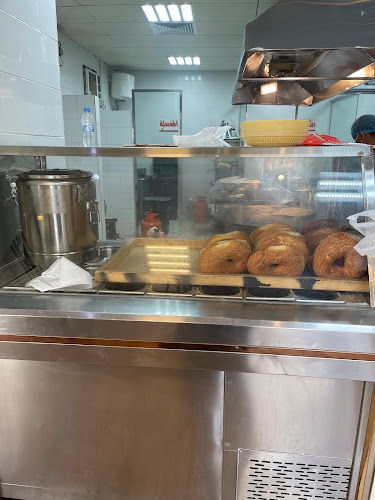 FJ4V+CJH خلف بنك الراجحي، الامير عبدالمجيد بن عبدالعزيز، الاسكان، المدينة المنورة 42317