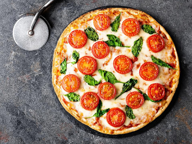 Opinii despre بيتزا نجم التاج în جدة - الضيافة