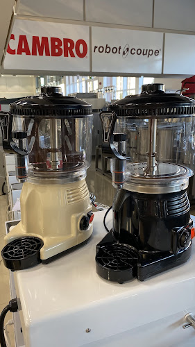 كوادر لمعدات المطابخ المركزية ومستلزمات المقاهي