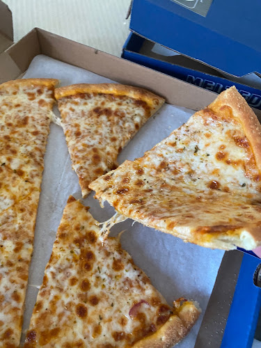 H5FR+222، طريق المكرونة، حي الفيصلية، جدة 23447