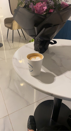 Opinii despre جون كافية JUN CAFE în تبوك - الضيافة