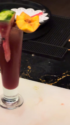 مقهى شرفة الزهور - الرياض