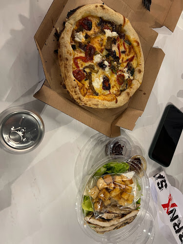 برنكس بيتزا - الضيافة