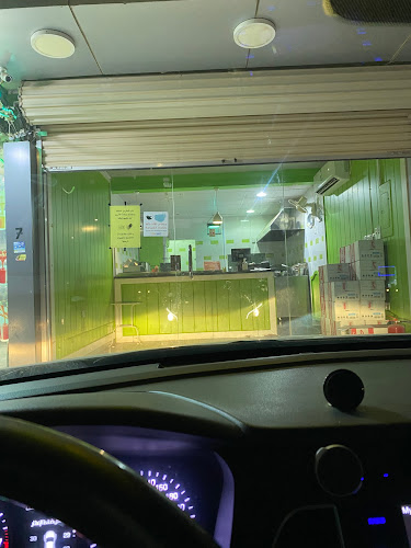 فلافل هوم - الضيافة