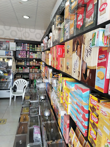 MM4F+M88، شارع الامير سطام بن عبد العزيز ، حي الناصرية، الشرفية، الرياض 12724