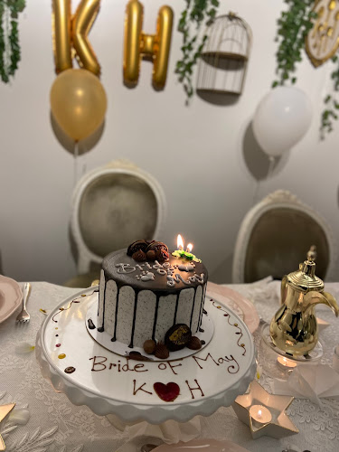 Opinii despre أفينيو كافيه în الدمام - الضيافة