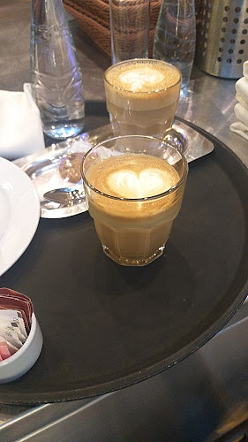 سكاي لايت - الضيافة