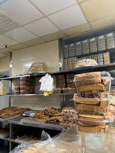 مخابز وحلويات الكعكي - مخابز حمزة بادي كعكي - المدينة المنورة