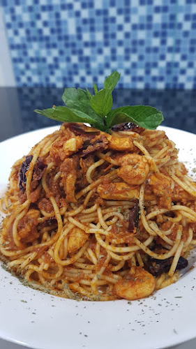 مطعم هنا تونس