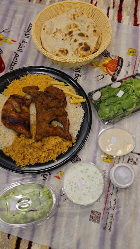 مطعم الشرق الأوسط فرع ام السباع