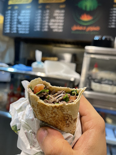 مطعم صنوبر دمشق - الضيافة