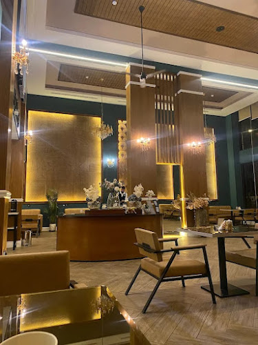 مطعم وكوفى ميكسولجي Mixology