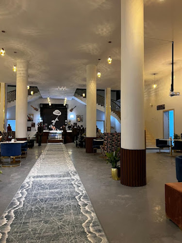 Comentarii opinii despre ناي لاونج