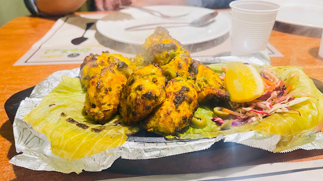 مطعم زيتون الشرق