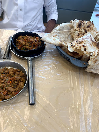 مطعم الفارسي للبخاري - الضيافة