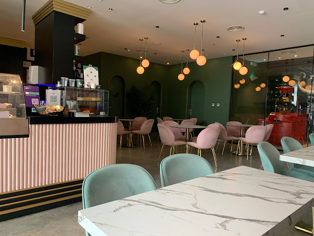 Near Faransi Bank, صاري فرعي، Al Khalidiyah District, جدة 23423