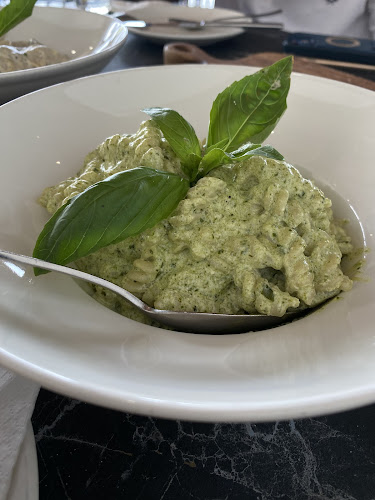 Opinii despre مطعم بلرم în الرياض - الضيافة