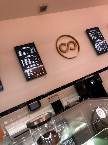 Comentarii opinii despre Icons Coffee Couture