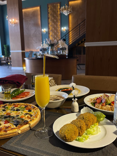 Opinii despre مطعم وكوفى ميكسولجي Mixology în بيشة - الضيافة