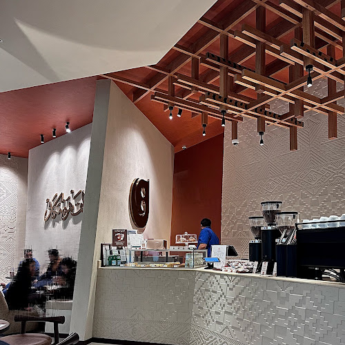 Comentarii opinii despre Qaf Coffee Roasters - محمصة ومقهى قاف