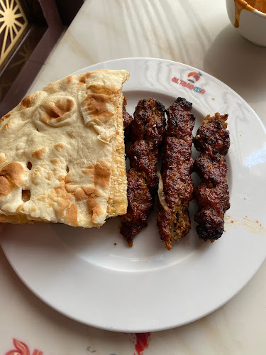 Opinii despre مطعم التندور الهندي în مكة - الضيافة