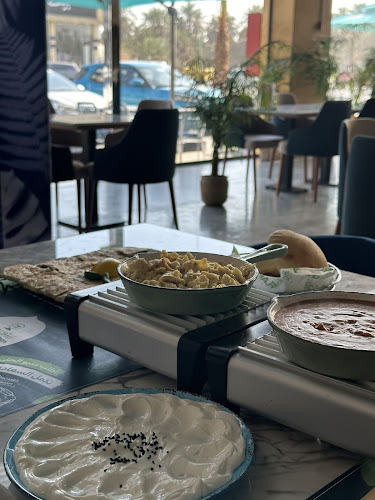 FJQP+2QC، طريق الامير محمد بن عبدالعزيز، العريض، المدينة المنورة 42314