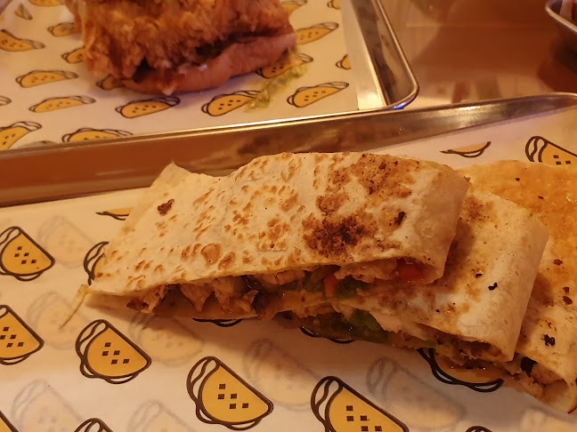 طريق الأمير محمد بن فهد بن عبدالعزيز، الشاطئ الغربي، الدمام 32413