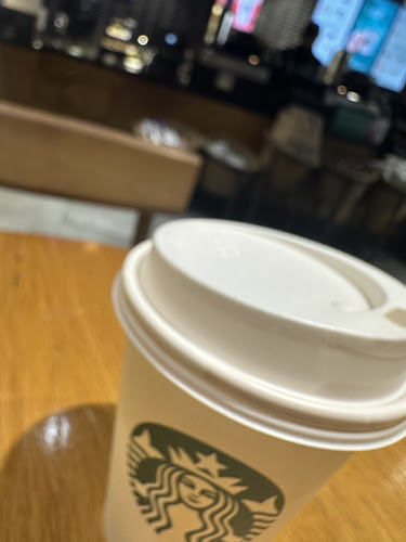 Starbucks - مكة