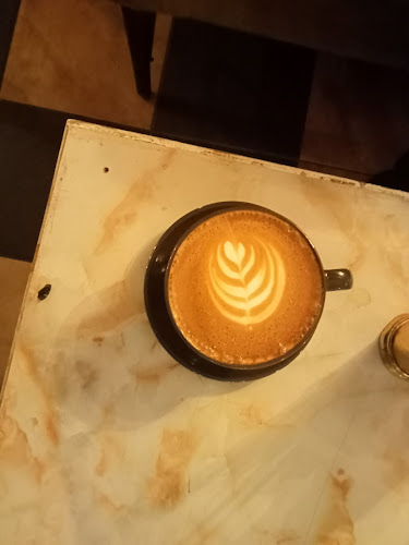 Opinii despre مقهى مروق كوفي / شيشة / أرجيلة în الرياض - الضيافة