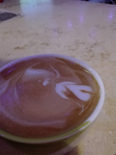 Opinii despre مقهى مذاق الياسر în ينبع - الضيافة