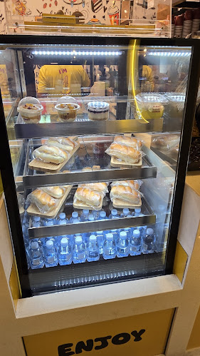 Opinii despre بلس ون Plus One în جدة - الضيافة