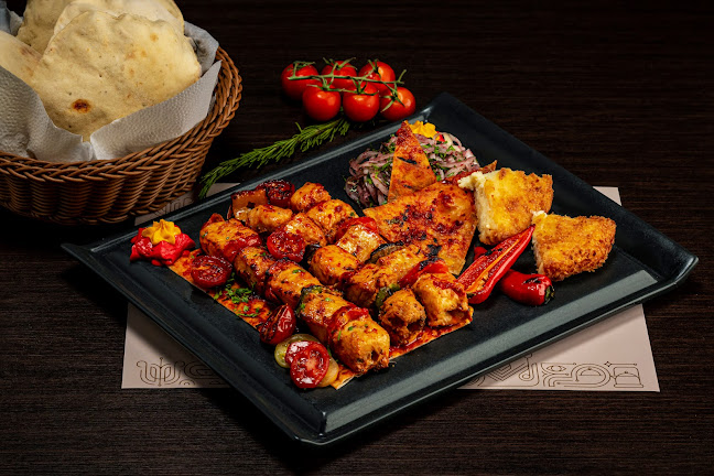 مطعم ولاونج سبيشلو - الضيافة