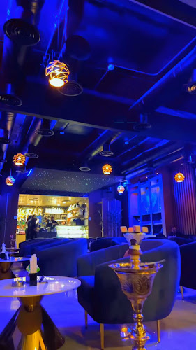 Comentarii opinii despre lZAR LOUNGE