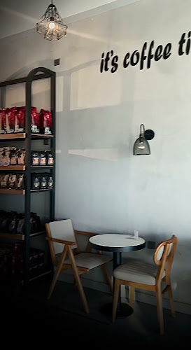 Comentarii opinii despre قلعه البن || Castello Coffee