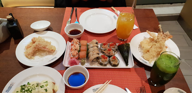 سوشي يوشي - الضيافة