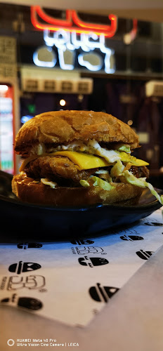 7903، 3851 خالد بن عقبة القرشي، الملك فهد، منطقة المدينة 42367، 7903