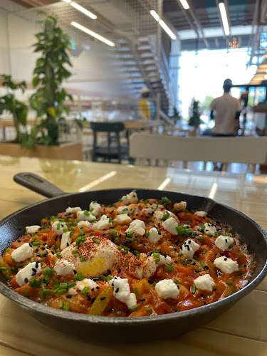 ايرلي كلوب - الضيافة