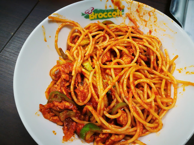 بروكلي بيتزا وباستا - الضيافة