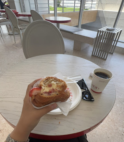 حي، حطين، شارع الأمير تركي بن عبد العزيز الأول، مخرج 2، الرياض 13512