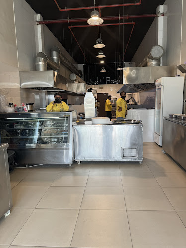 أبو خالد للاسماك ( بيت الروبيان ) - الضيافة