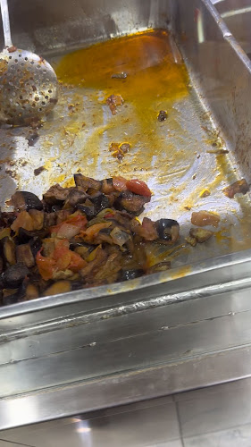 Opinii despre مطعم قمبر în تبوك - الضيافة