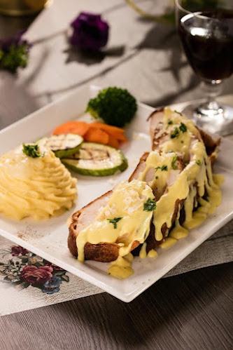 Opinii despre مطعم غزل în جدة - الضيافة